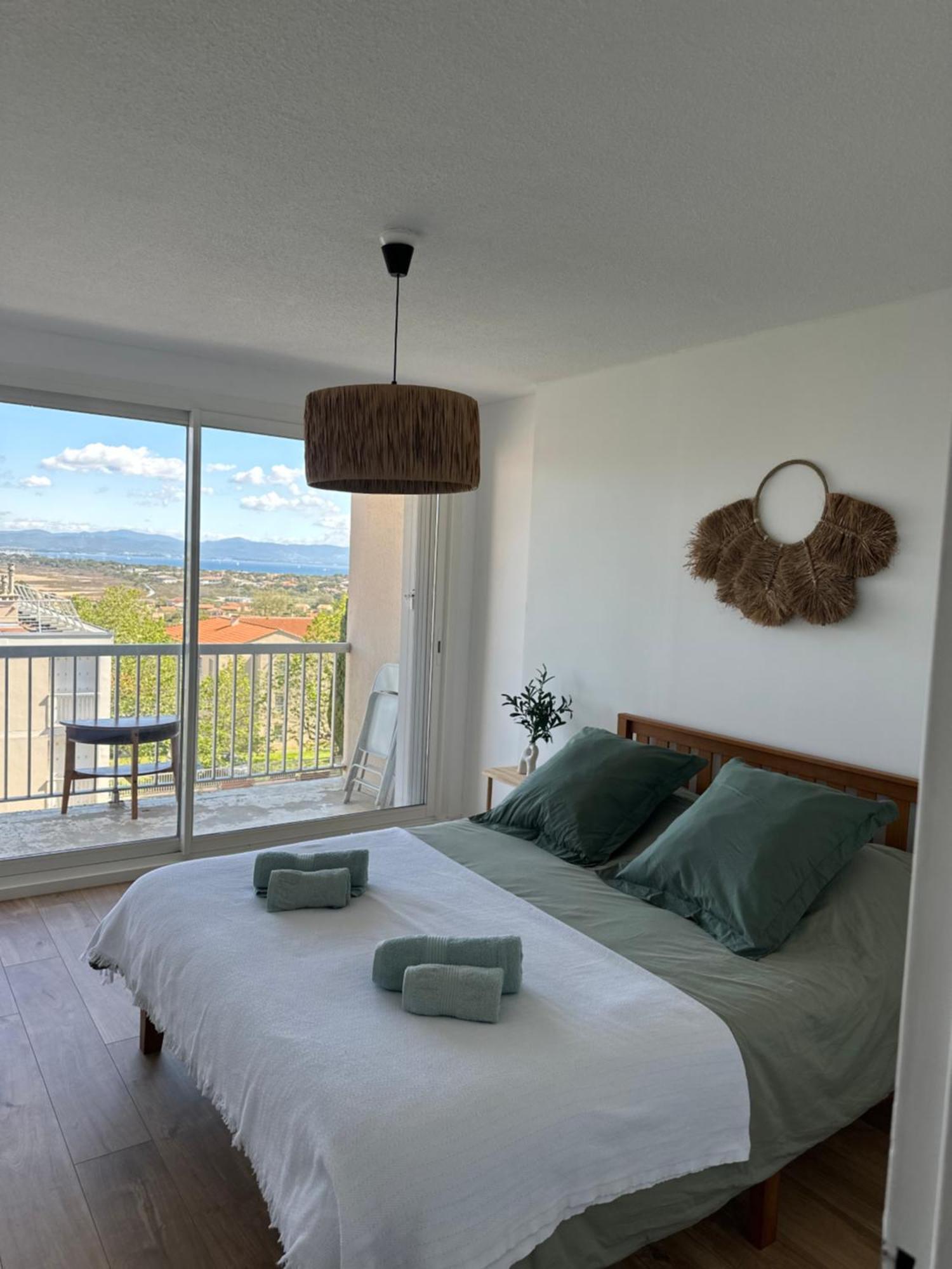 Appartement Perle Rare Vue Et Marais Salants Sur Giens A